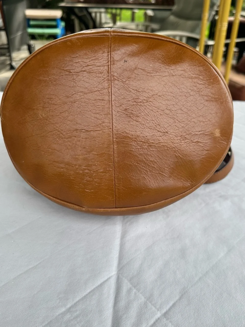 *HOBO* ‘SHEILA’ LEATHER BUCKET BAG* - Picture 5 of 9